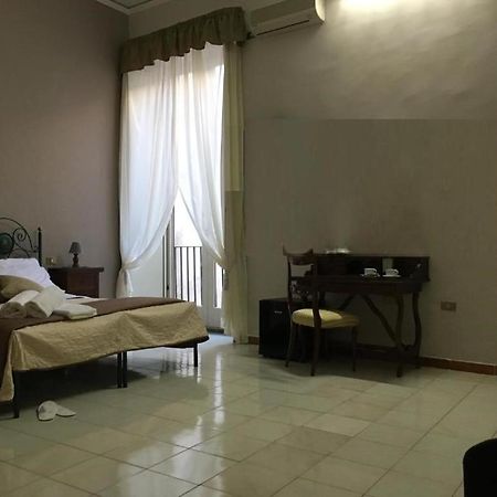Soggiorno Paradiso Наполи Екстериор снимка